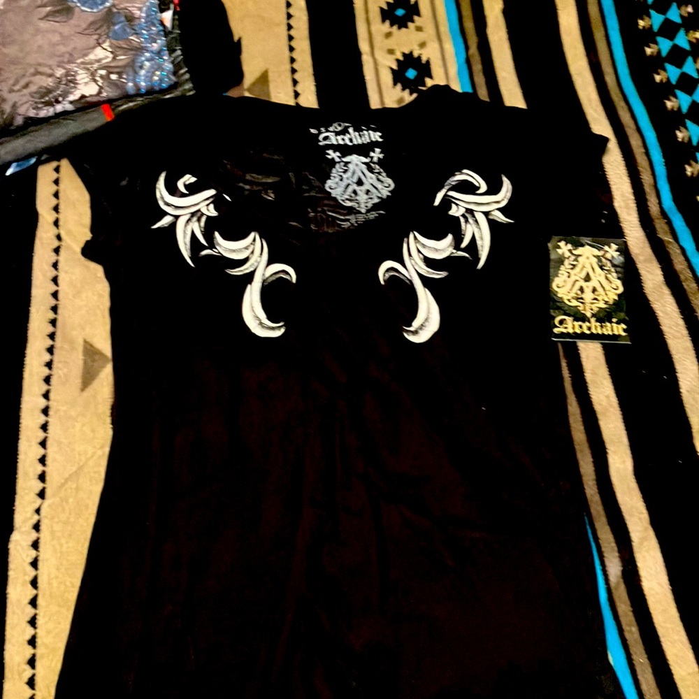 Archaic women’s t shirt